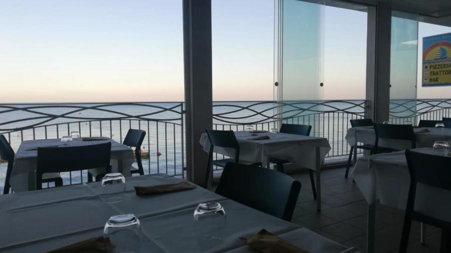מאטינאטה Residence Adriatico מראה חיצוני תמונה