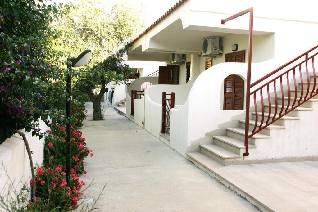 מאטינאטה Residence Adriatico מראה חיצוני תמונה